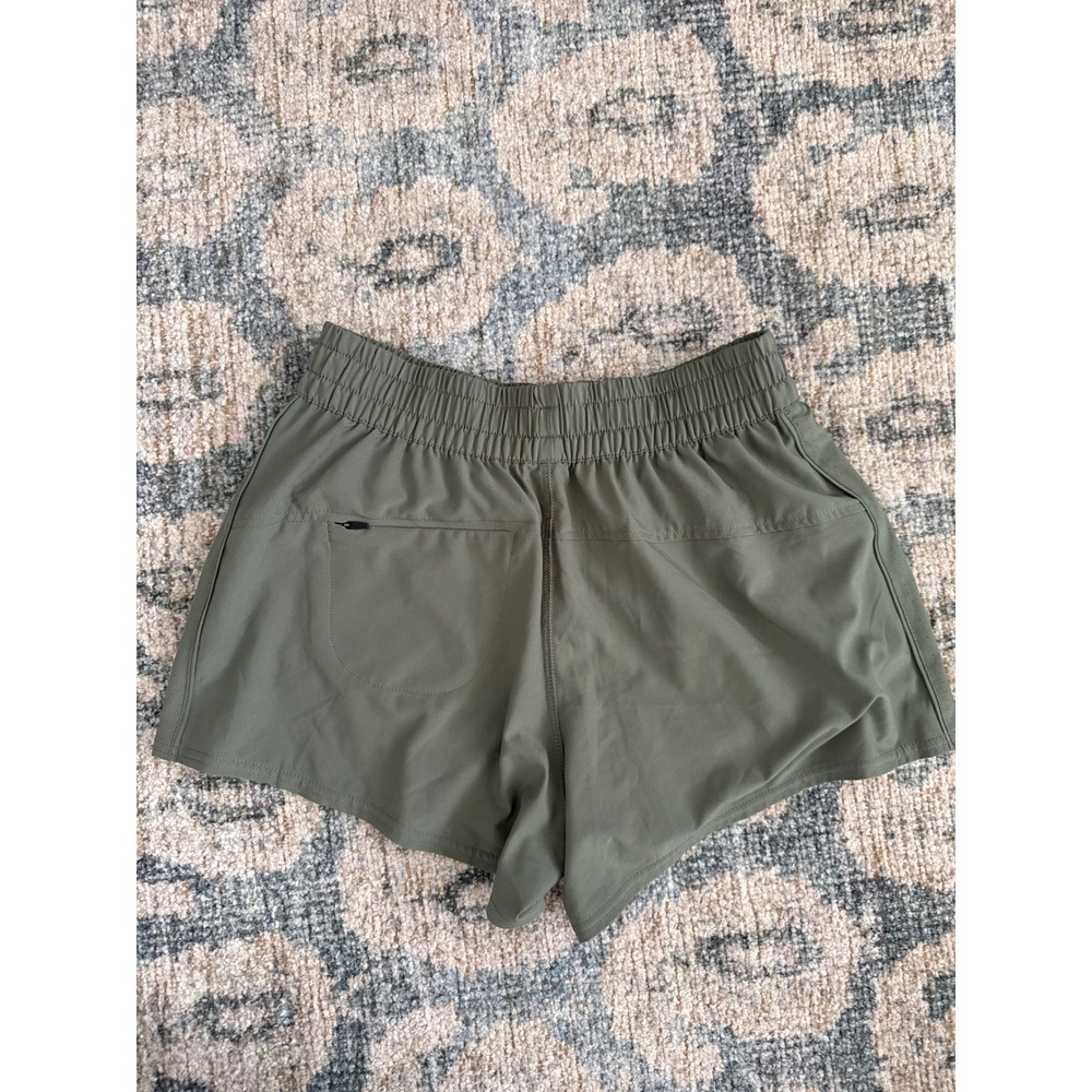 Vuori Dash Shorts Size Small Excellent Condition - Picture 4 of 4